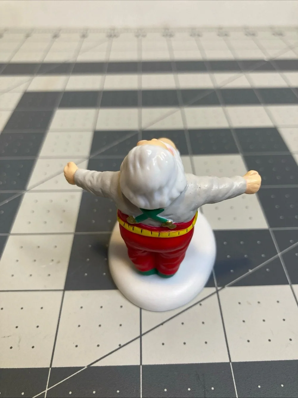 Dept 56 North Pole  Series Just the right size Santa Figurine